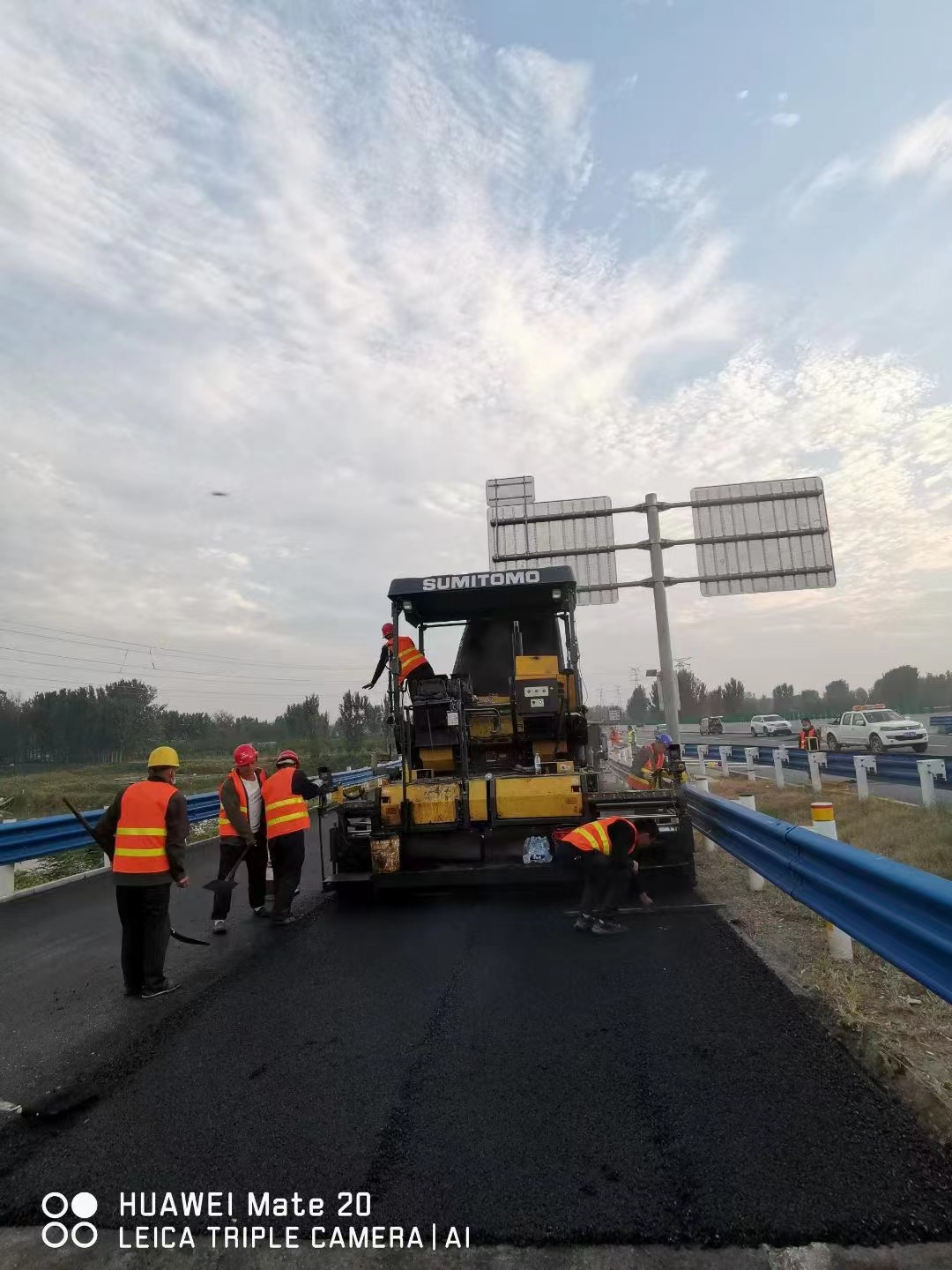 1666947953479287.jpg 0d5fbd3cde4e2fcdb56e8f99fbbb9e8.jpg